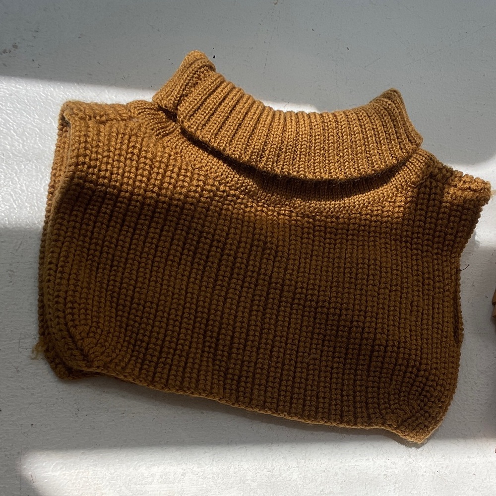 H&M Mustard Caramel Color Mock Turtle Neck Knit Sweater Collar 100% Wool 0-24m